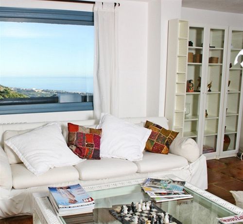 Pensión Muse Marbella